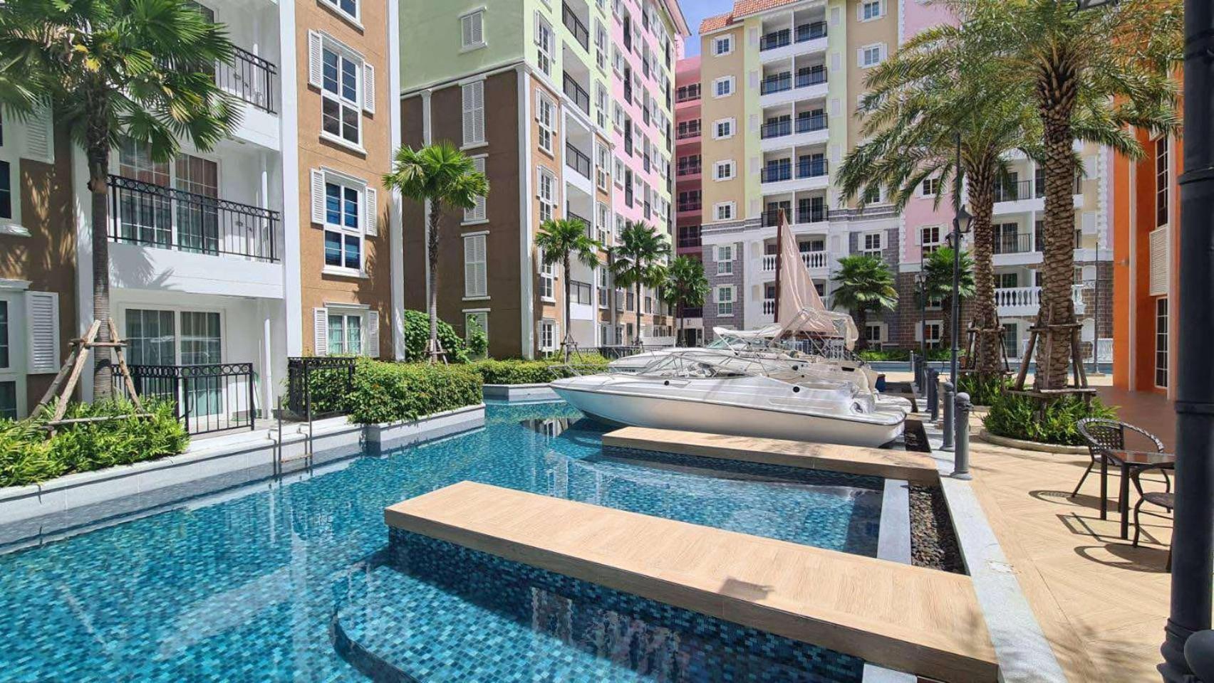 Seven Seas Cote De Azur Hotel На Джомтиен Екстериор снимка