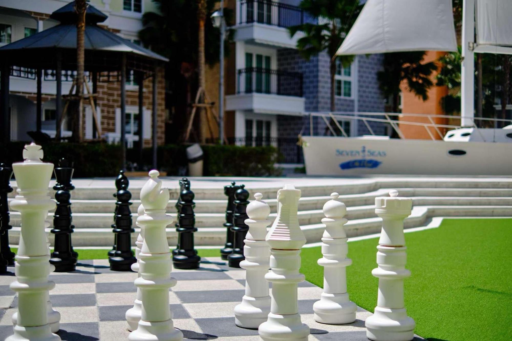 Seven Seas Cote De Azur Hotel На Джомтиен Екстериор снимка